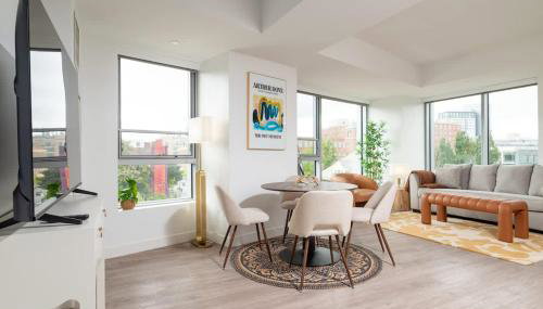 Central Space to Balance Life Work Play 7 Sleeps - Foto 1