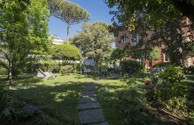 Fantastic Liberty Villa in the Heart of Versilia - Photo 30