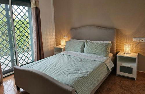 Private Pool- Rooftop Terrace & Bbq- Aircon - Foto 23