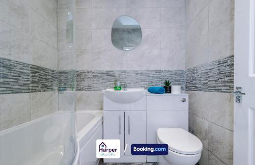 Lux Stay at Buckley 4BR Sleeps-10 7 Beds - Foto 42