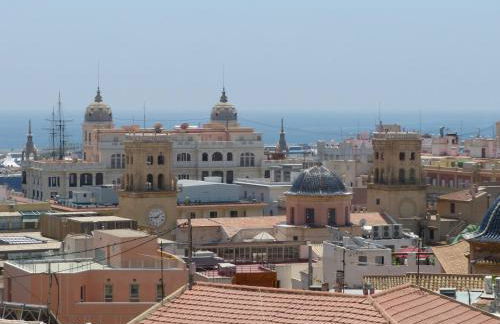 Spanish style flat close to center - Photo 39