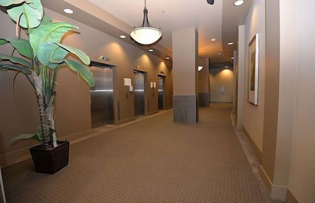 Regal Suites - Riverfront - Photo 2