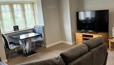Two Bedrooms Two Bathrooms and Private Parking Rugby - Foto 4