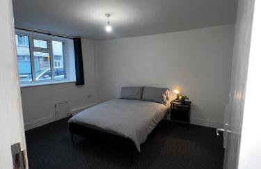 Brigantine House - Spacious 3-Bedroom Ensuites, Private Parking Included - Foto 5