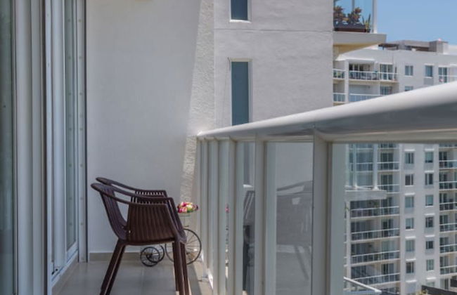 MARINA Beachfront 2 BDR- Amazing Oceanview - Foto 11