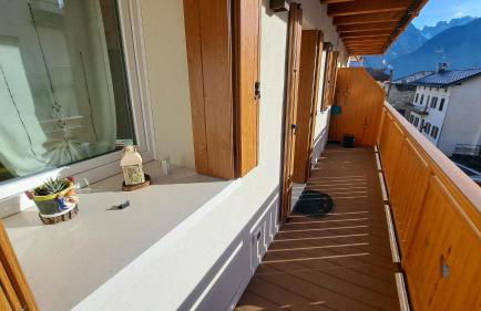 Lucy's apartment - Photo 11