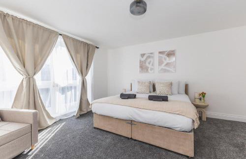 Arte Stays Serviced Houses Stratford - 3 Bedrooms 2 Bathrooms Houses London, Stratford, Maryland, Free Parking, Garden, Weekly or Monthly Stays - up to 8 guests - Foto 27