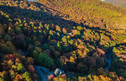 New Luxury 4 bedroom Mountain View Home w/hot tub! - Foto 35