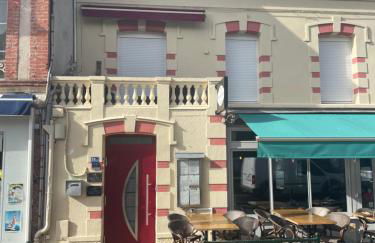 Laugann's Home - Photo 1