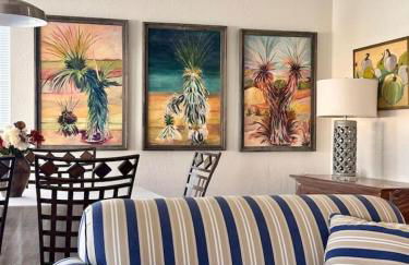 3.2 near University and Memorial Hospital - Photo 6