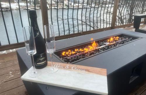 Cozy Cabin On the Lake with HotTub - Foto 4