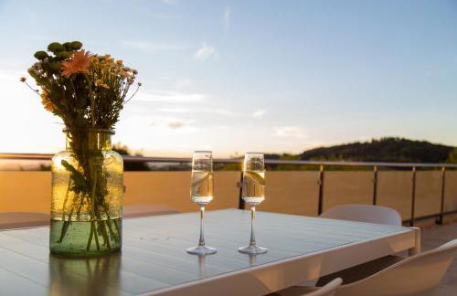 Exklusives Penthouse mit Whirlpool, Panoramaterrasse, Kino & Tischfußball für bis zu 8 Personen - Foto 32