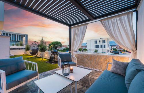 Luxury apartment Sun with private Pool and Jacuzzi - Photo 6