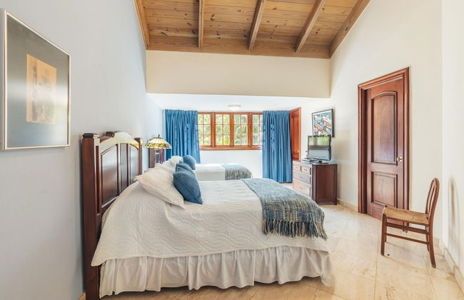 Villa Nearby Minitas w Poob bbq in Casa de Campo - Photo 15