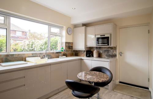 Welcoming Family Home - Pass the Keys - Foto 3