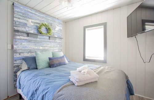 4 Beachfront Cottages - New Bathrooms and Roofs - Foto 21