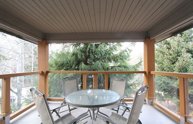 Glacier's Reach by Whistler Retreats - Photo 20