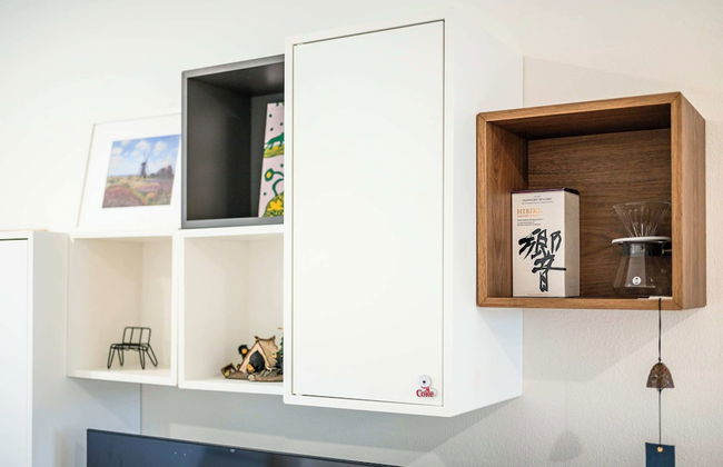 Chic Modern Retreat With Stunning Views 1360 Sqft - Photo 43