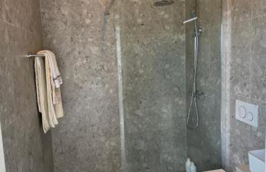 Villa Rocky Beach - Photo 8