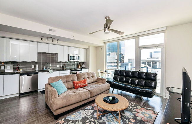 1 Bedroom Apartment in Uptown Charlotte - Foto 1