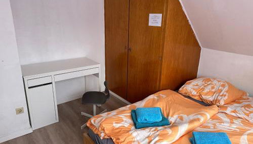 Monteurzimmer Zimmer + WC - Foto 2, towels, wardrobe