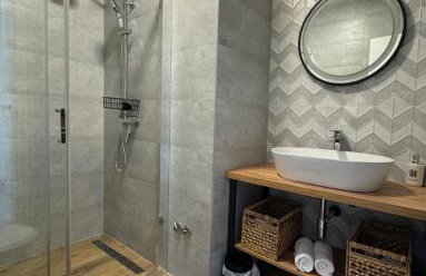 Rural home Basin dvor with jacuzzi - Photo 21