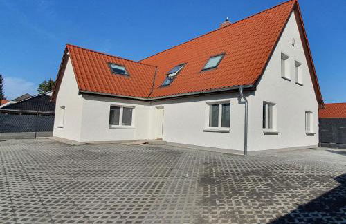 Haus mit 8 Schlafzimmer, 30 Minuten Berlin Centrum - Foto 2