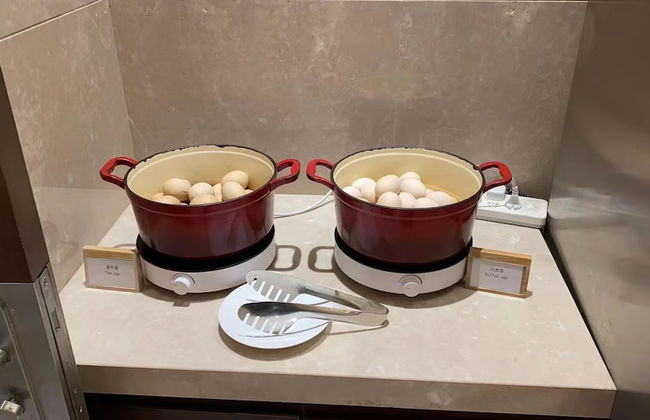 Cheng Du Wifc Suites -YYC Preferred - Photo 38