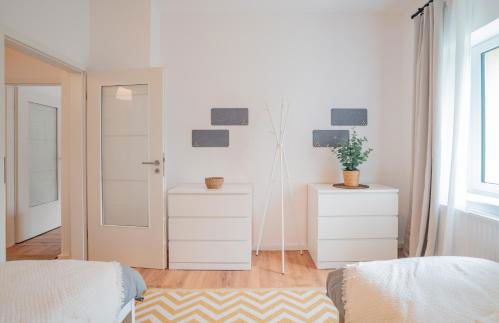 Arbio Monteurzimmer Fredersdorf parking included - Photo 6