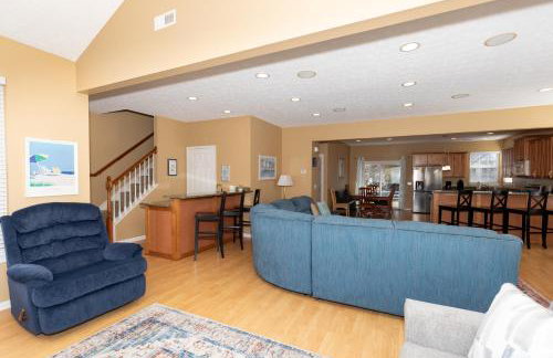 5 Bedroom Home in Old Homestead II - Photo 58