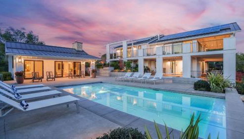 Vineyard Views w Pool Game Room Near Trails Wineries Beginnings Ranch Vineyard by AvantStay - Foto 2, Other