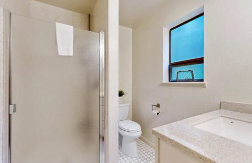 Tree House - Photo 20