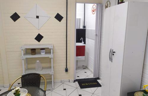 Pousada - Flat - Kitnet Mobiliada - 25m2 de Conforto e Segurança - Perto de Tudo - Foto 12