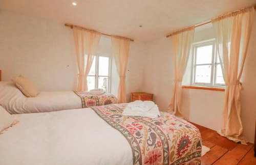 Poldue House - Photo 16