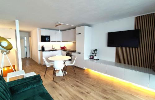 2-Zimmer Wohnung, Pools, Sauna und Balkon - Foto 3