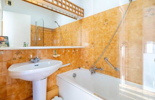 Appartement pour 6 avec Wi-Fi et vue mer à Roquebrune-Cap-Martin - FR-1-827-14 - Foto 3