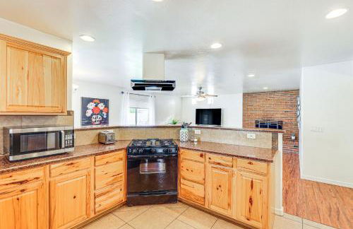 Private Pool and Patio Home Near Mesa Arts Center! - Photo 10