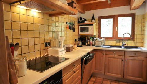Chalet Familial pour 10 Pers. à Proximité des Pistes et Commerces avec Cheminée et Wifi - FR-1-342-232 - Foto 5