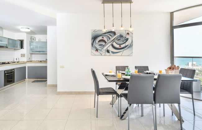 Herzliya Seaside Charming Home by Sea N' Rent - Foto 21