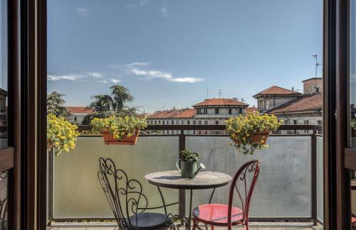 SUITE ANGOLO ALLA STAZIONE - Appartamento con terrazzo panoramico - Photo 3