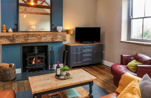 Cedar Cottage - Photo 5