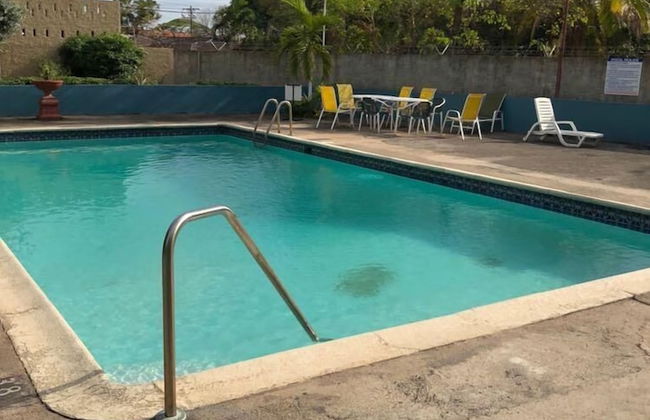 Kingston Luxury Condo Apartment - Foto 16