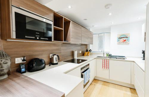 Luxury 3BRs Home, Spacious and Cozy in Victoria - Foto 13