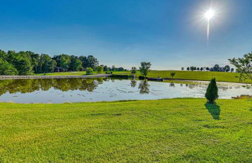 Almost Heaven Too 50-Acre Escape with Pond! - Foto 35