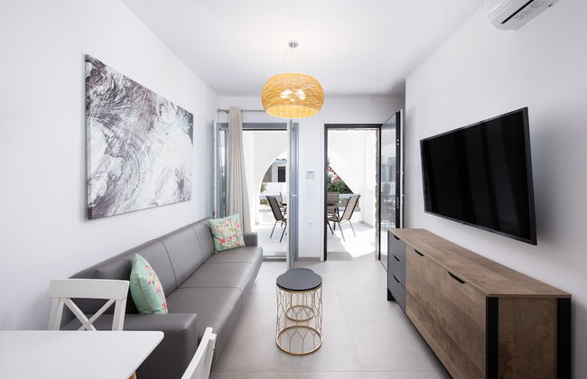 Hosting Moments Private Pool Holiday Home - Foto 19