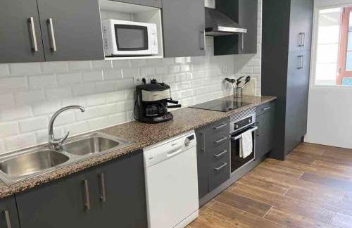 Piso 3 habitaciones, centro de Colombres hasta 8 personas - Foto 9