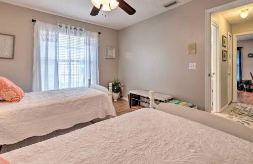 Centrally Located Deltona Home with Pool and Yard - Foto 20