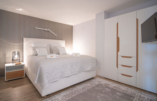 Deluxe Bellissima - Foto 23