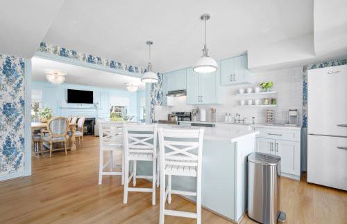 2Linkd Suites, 6BR Ensuite, Slps16, Pool&Spa, Gated - Photo 19