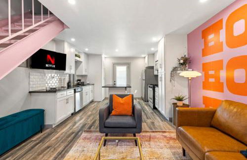 Ladybird Pink Palace SoCo Dream Townhome! - Foto 4